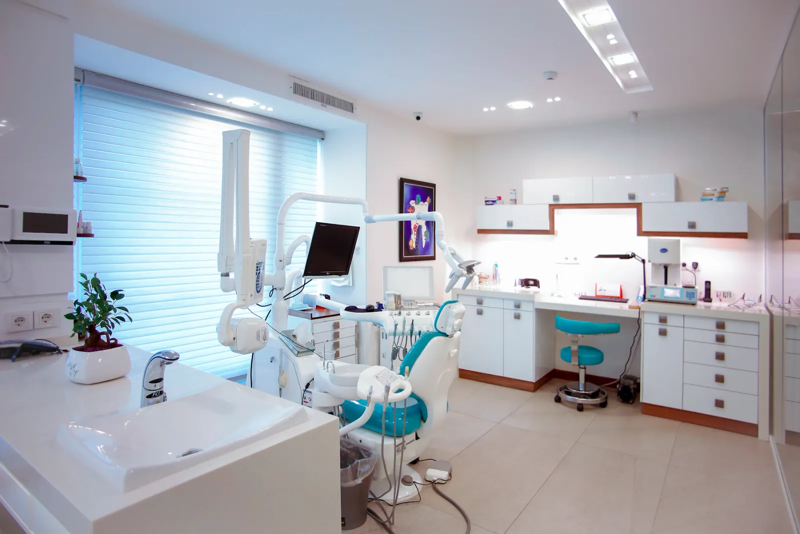Illustrative dental room, not this fictional practice